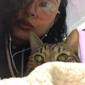 Meet your Posher, Samely